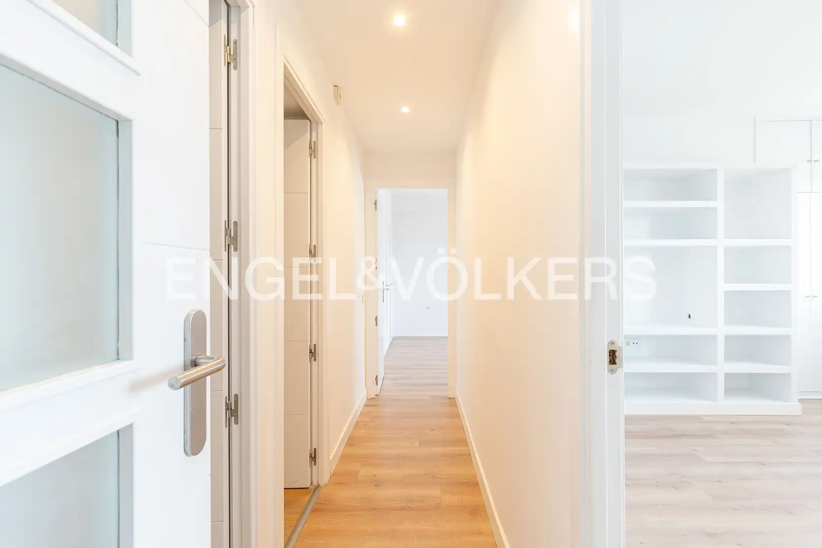 Flat for rent in Madrid  with Air Conditioner, Heating and Terrace
