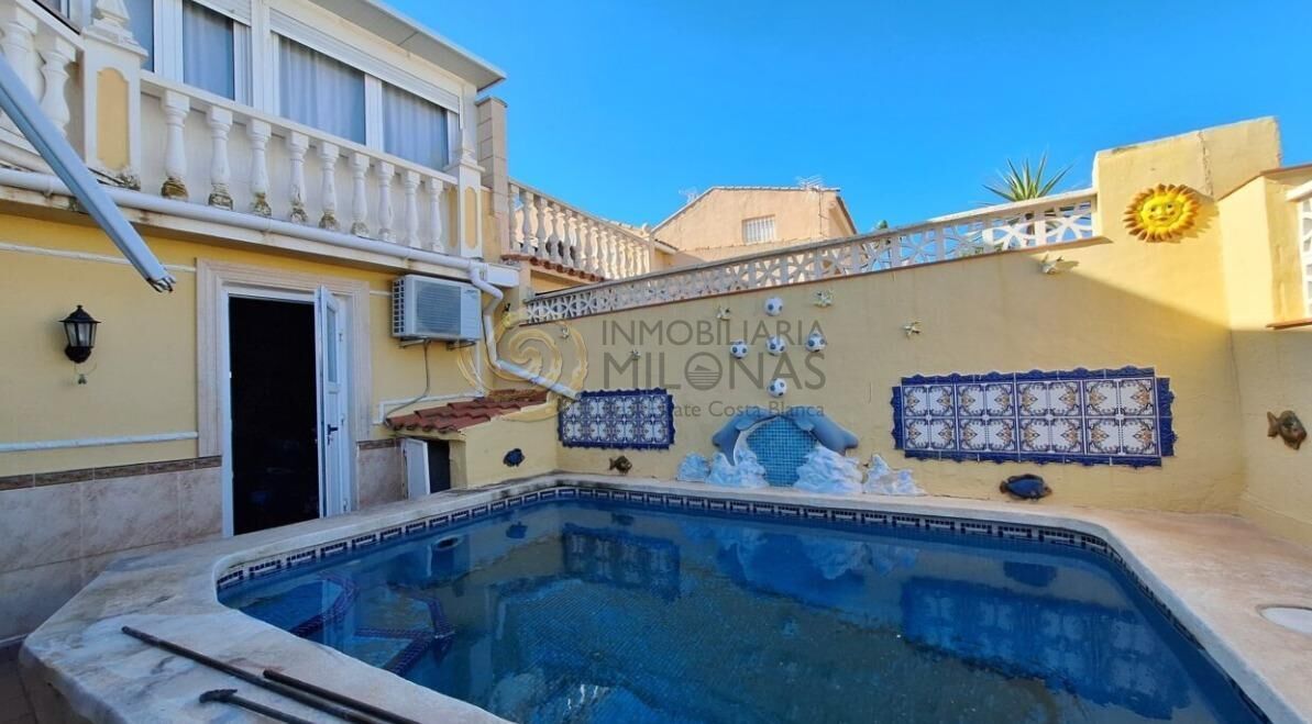 Swimming pool of House or chalet for sale in La Nucia  with Heating, Private garden and Terrace