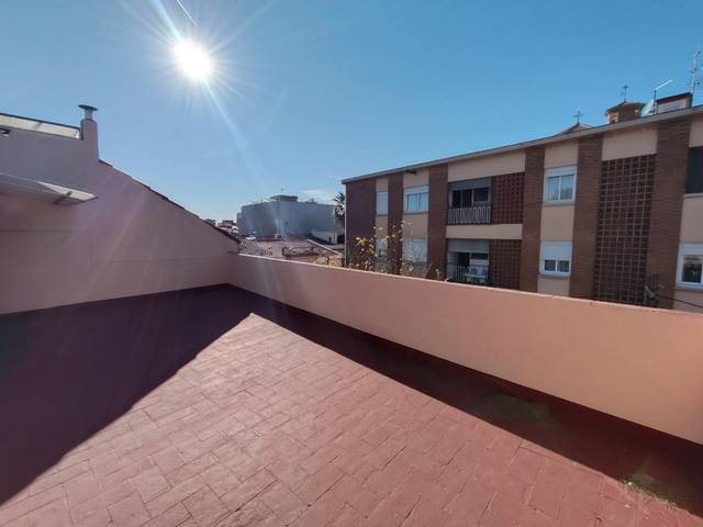 Casa adosada en Alquiler en VIDAL I RIBAS en Centre - Can Nadal