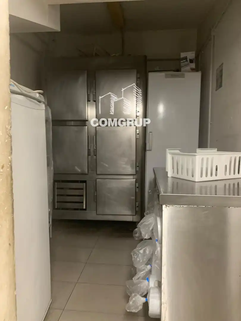 Local comercial en traspàs a Eixample, imagen 14