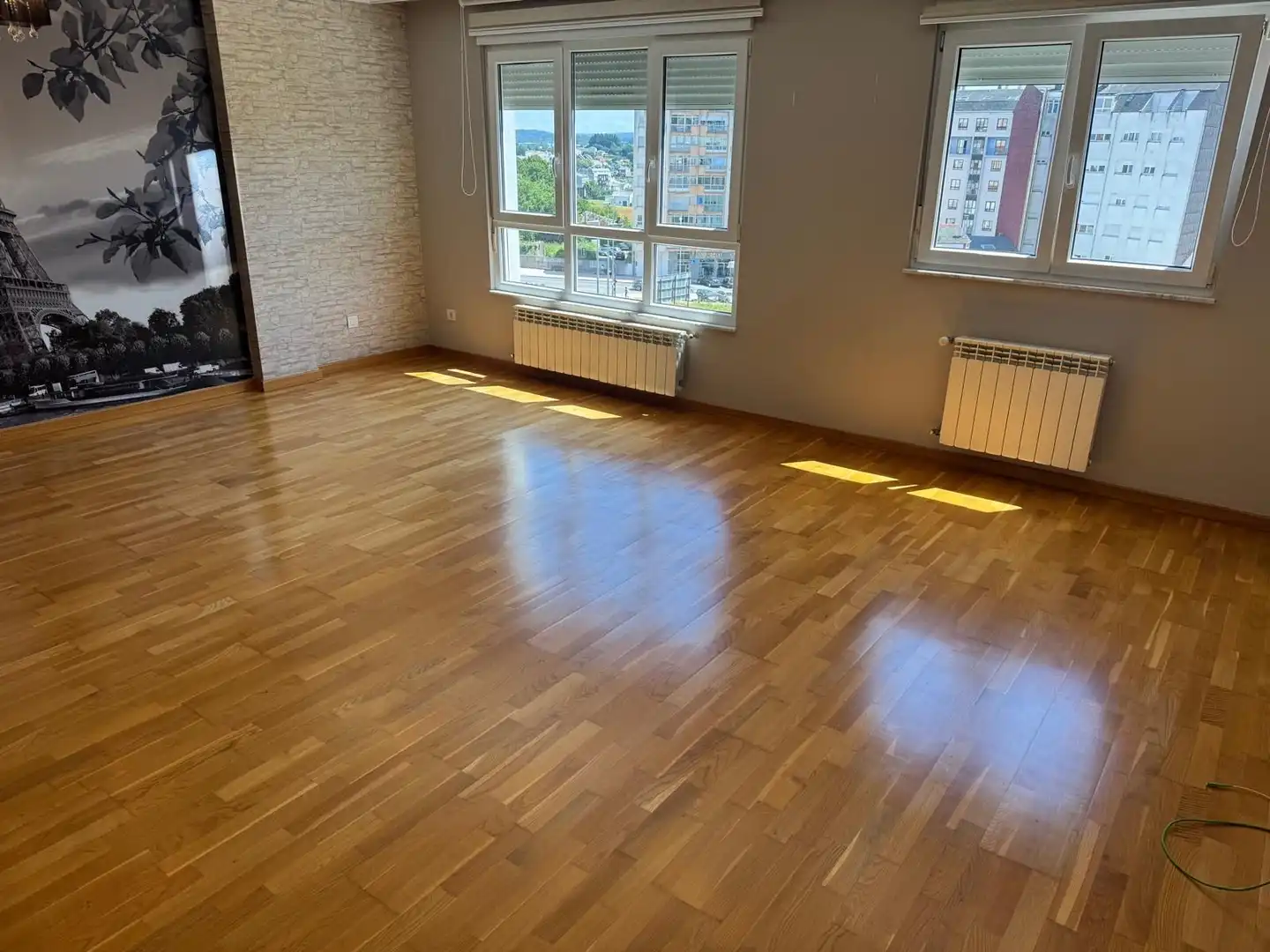 Sala d'estar de Dúplex en venda en Lugo amb Calefacció, Terrassa i Traster