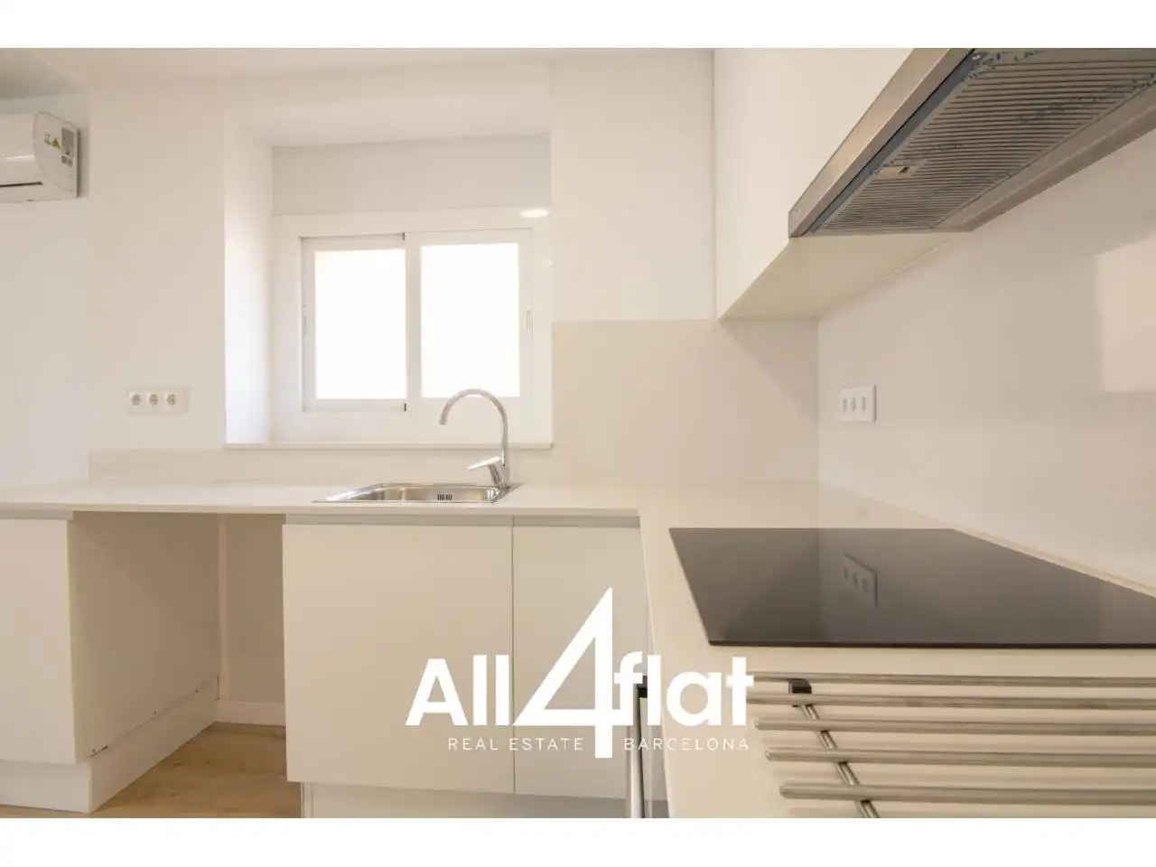 Küche von Maisonette zur Miete in Mataró mit Klimaanlage und Parkett