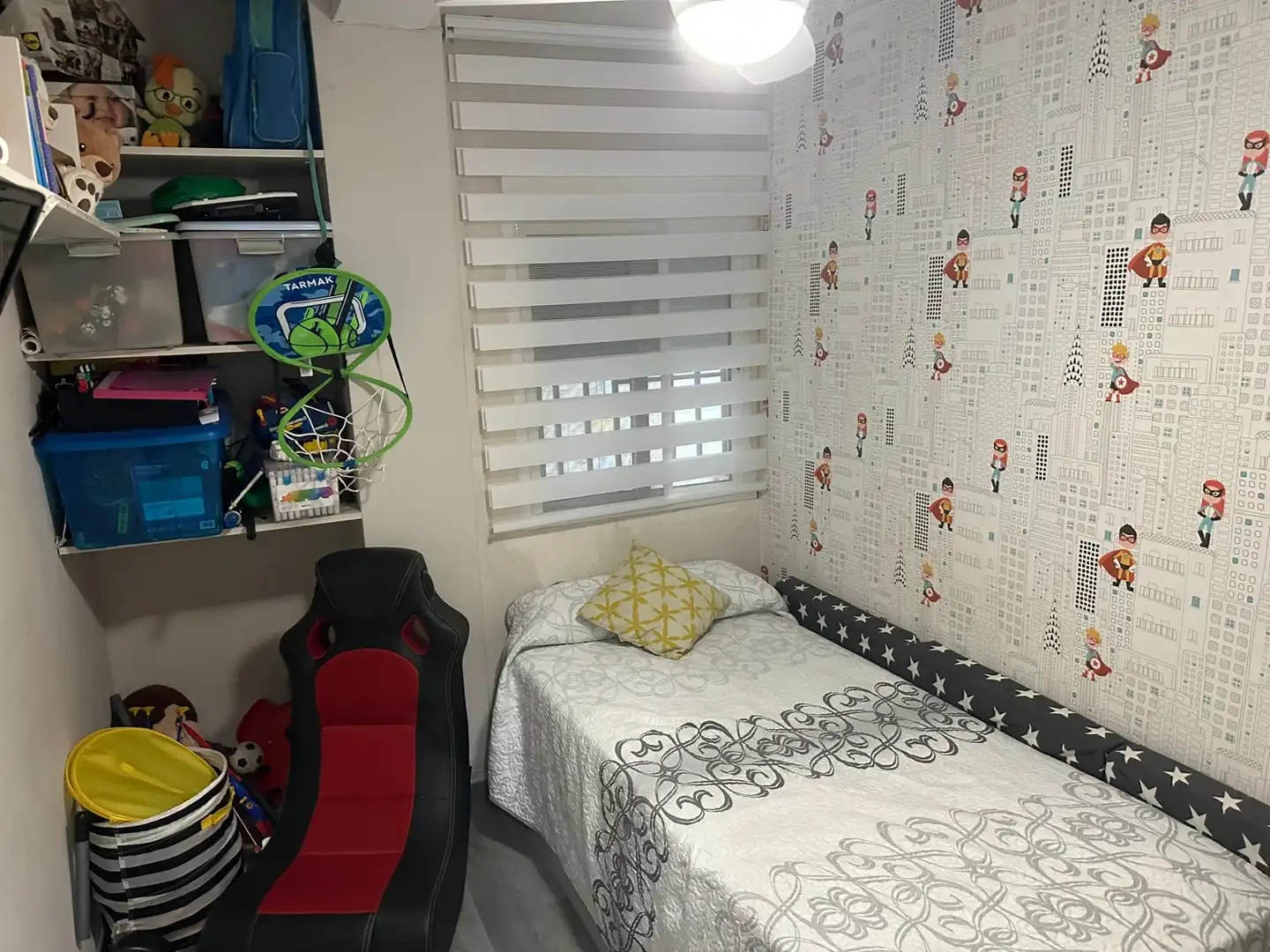 Habitación de Piso en venta en Sevilla con Aire acondicionado y Amueblado