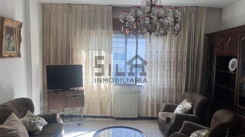 Foto 3 de Piso en venta en Celso Emilio Ferreiro, Celanova, Ourense