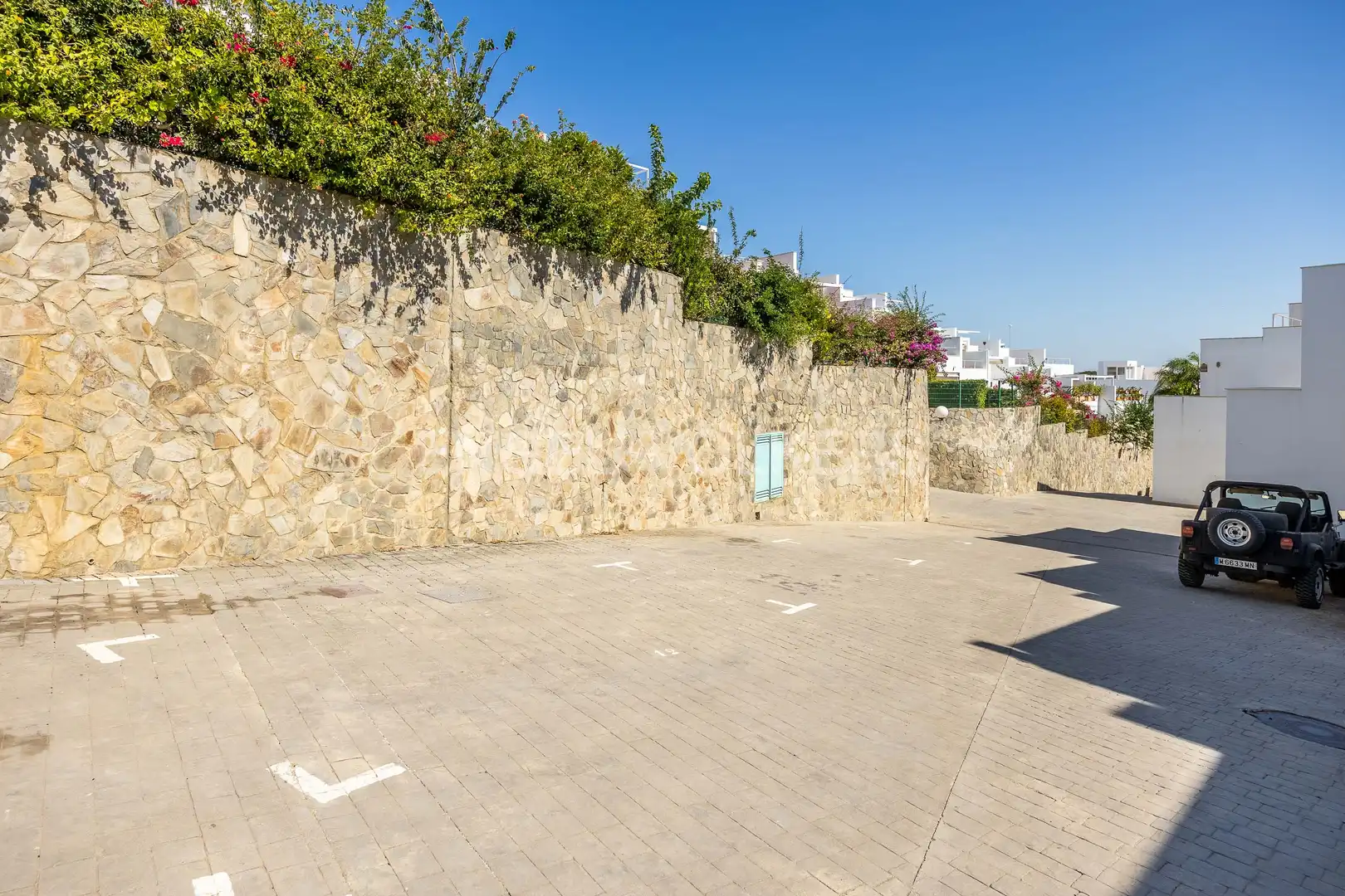 Vista exterior de Casa o xalet de lloguer en Conil de la Frontera amb Calefacció, Jardí privat i Terrassa
