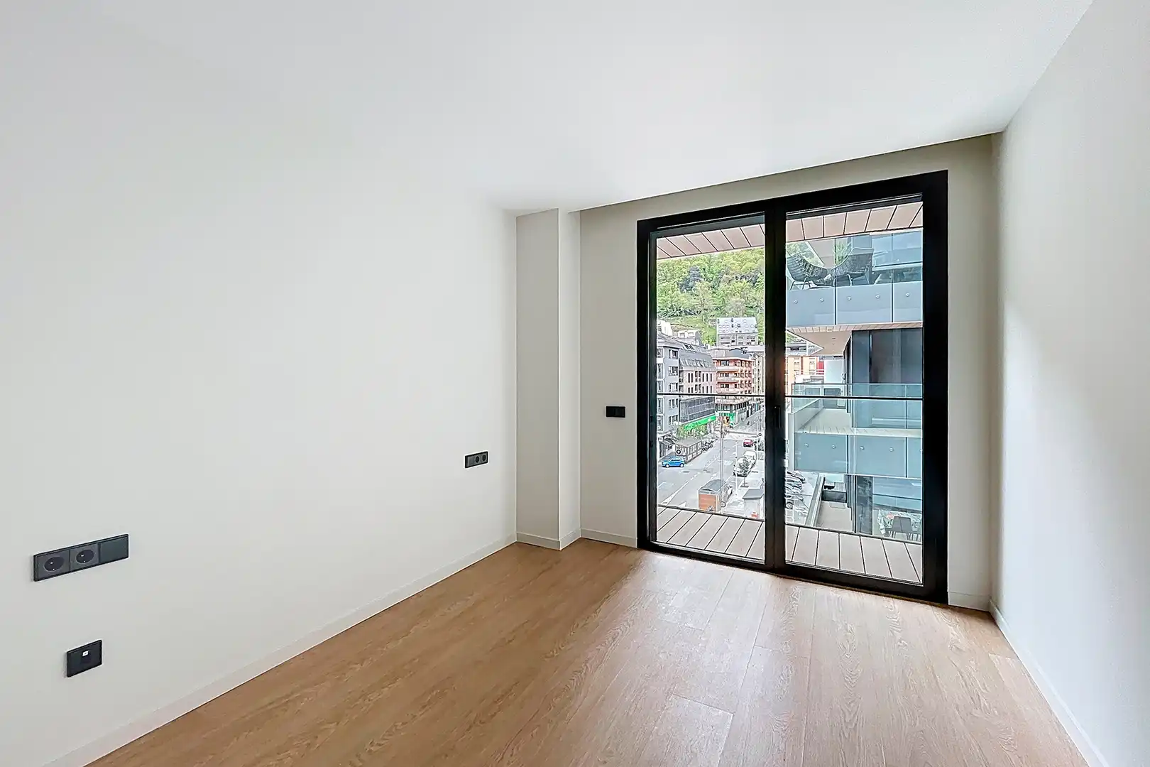 Apartament amb ascensor de lloguer a Avinguda de les Nacions Unides, imagen 19