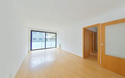 Living room of Flat for sale in Terrassa  with Private garden, Terrace and Swimming Pool