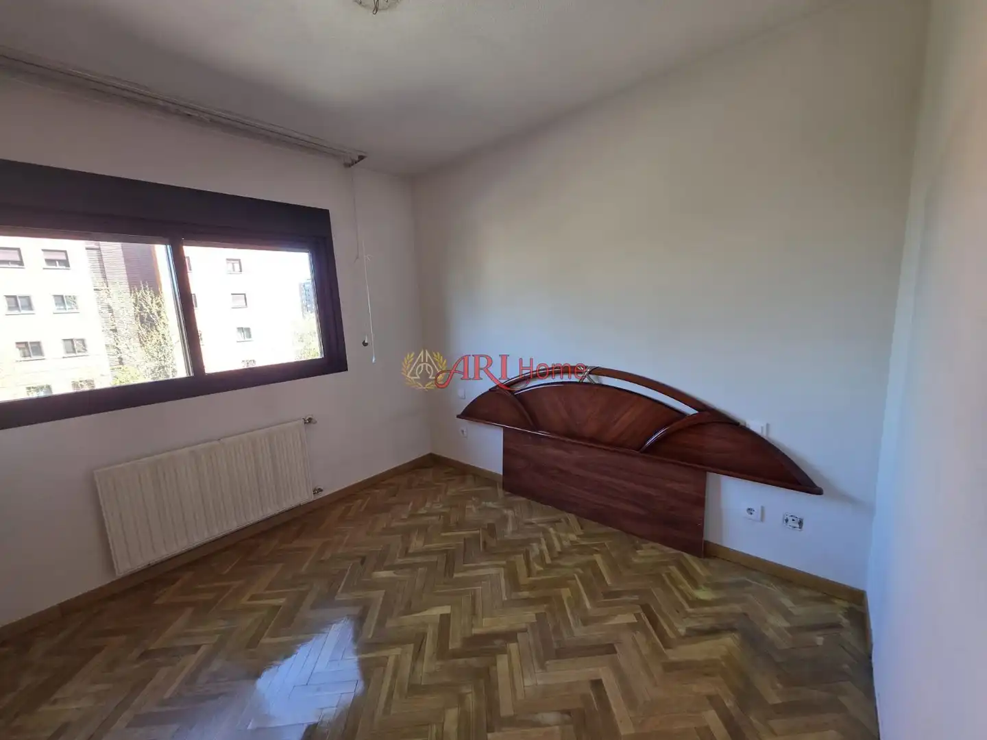 Bedroom of Flat for sale in Fuenlabrada  with Air Conditioner, Heating and Swimming Pool