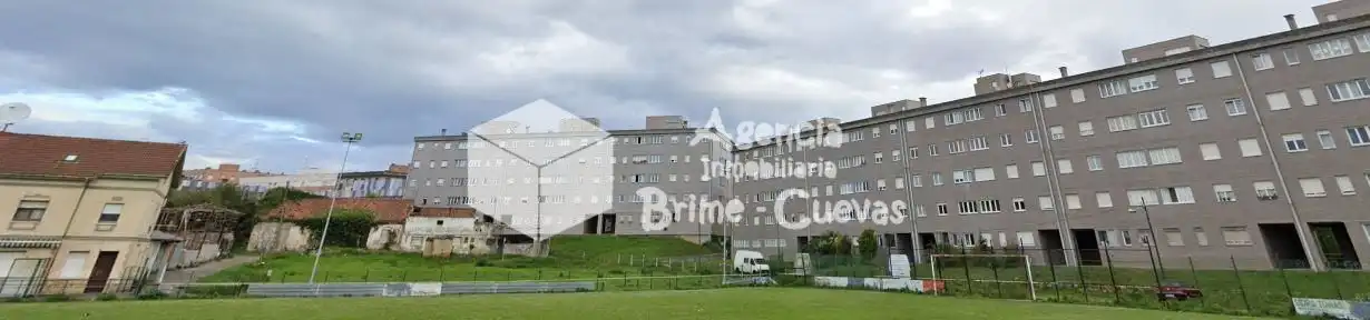 Außenansicht von Residential zum Verkauf in Gijón 