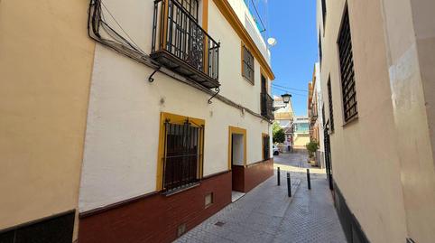 Foto 2 de Casa adosada en venda a Calle Maravillas, Feria, Sevilla