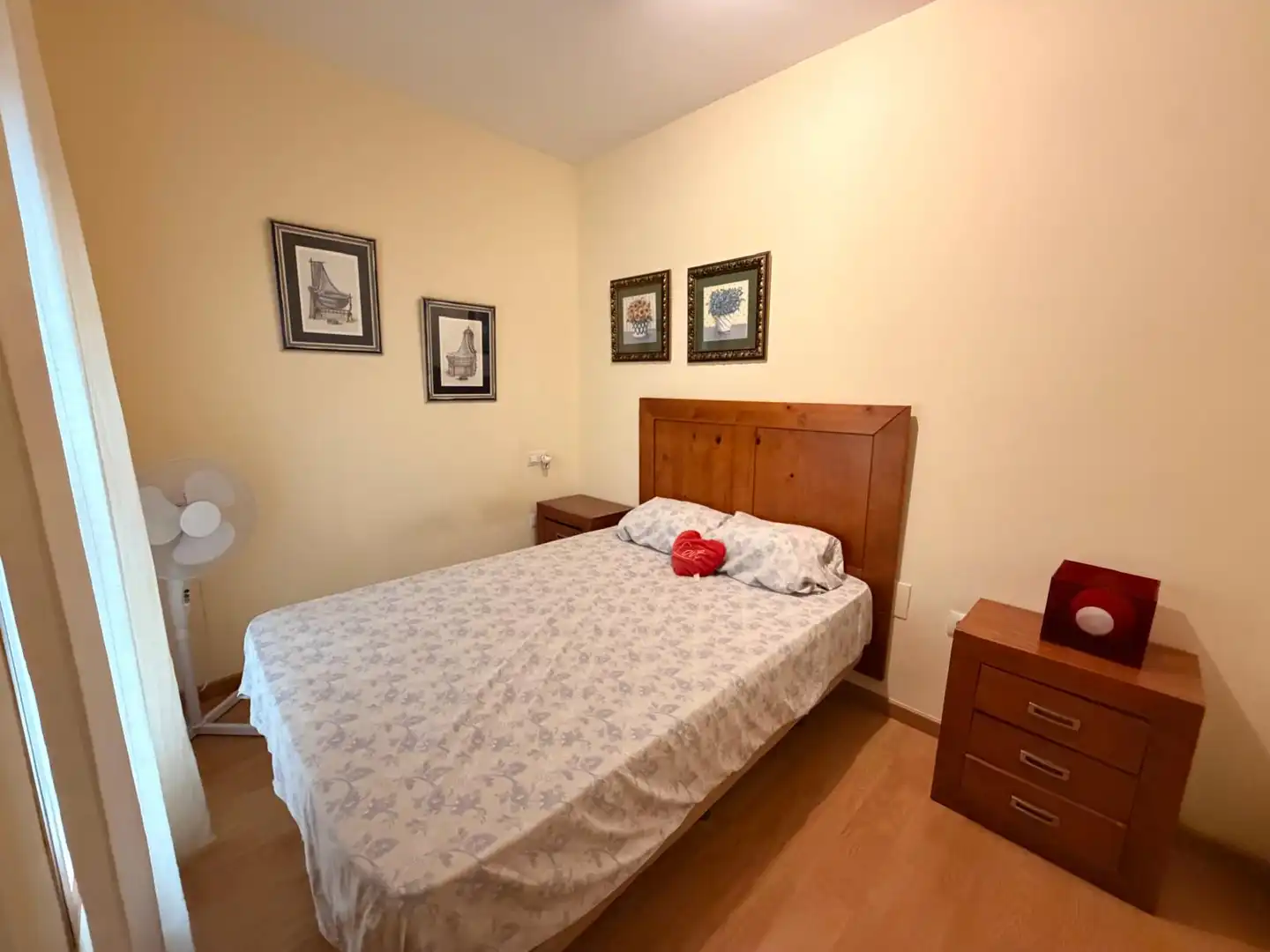 Bedroom of Flat for rent in Huelva  with Air Conditioner, Heating and Parquet flooring