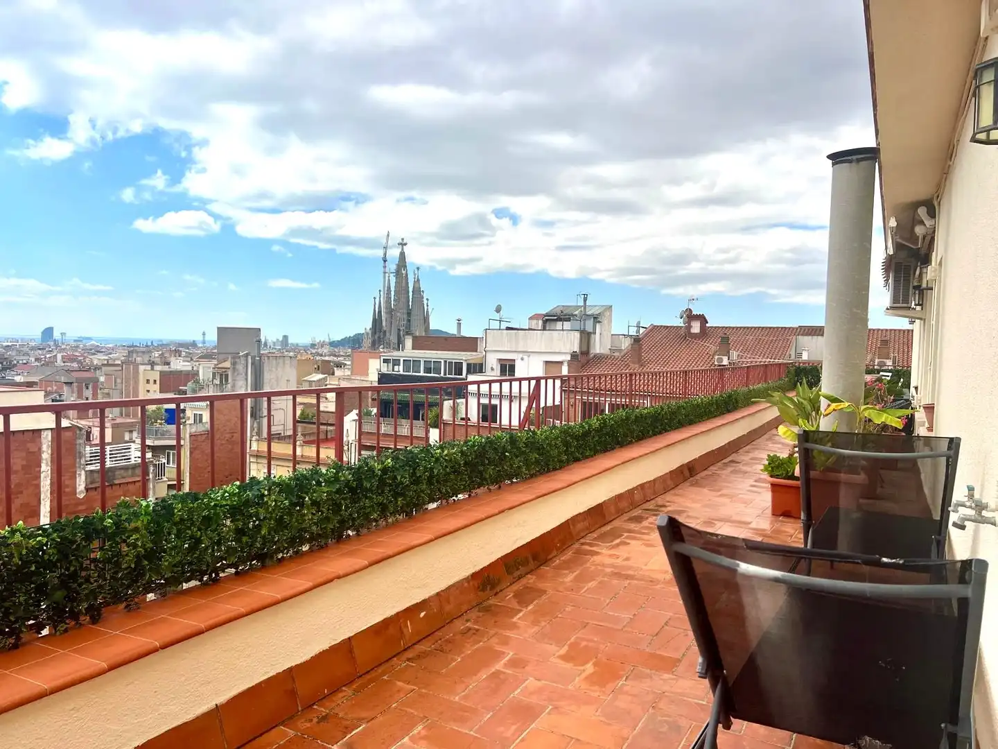 Terrasse von Dachboden zur Miete in Barcelona mit Klimaanlage, Heizung und Parkett