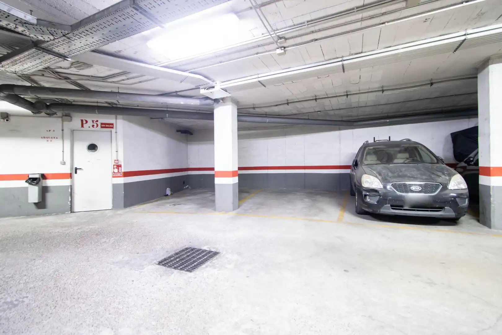 Parking of Flat for sale in Este - Alcosa- Torreblanca