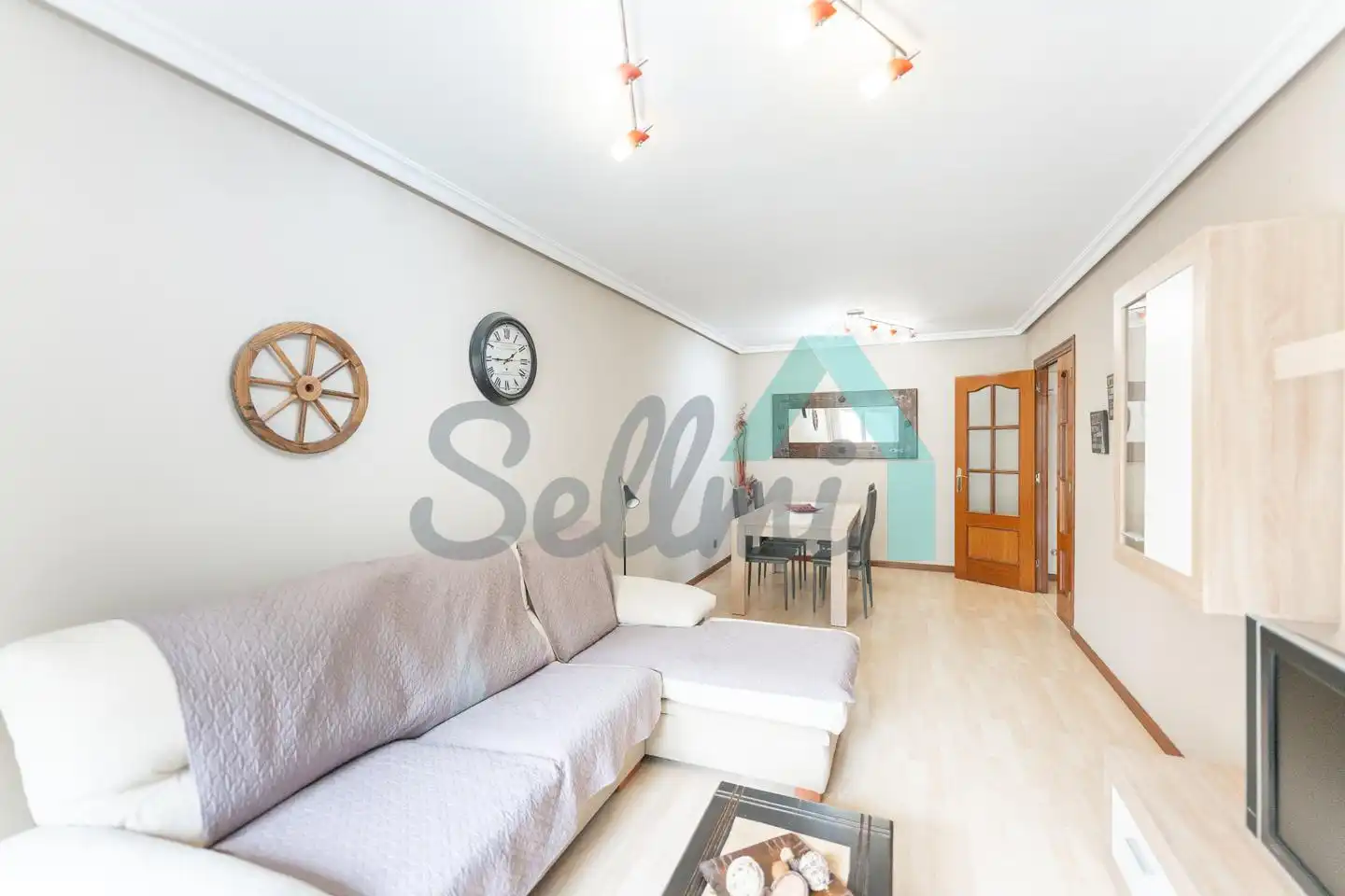 Sala de estar de Piso en venta en Mieres (Asturias) con Calefacción y Trastero