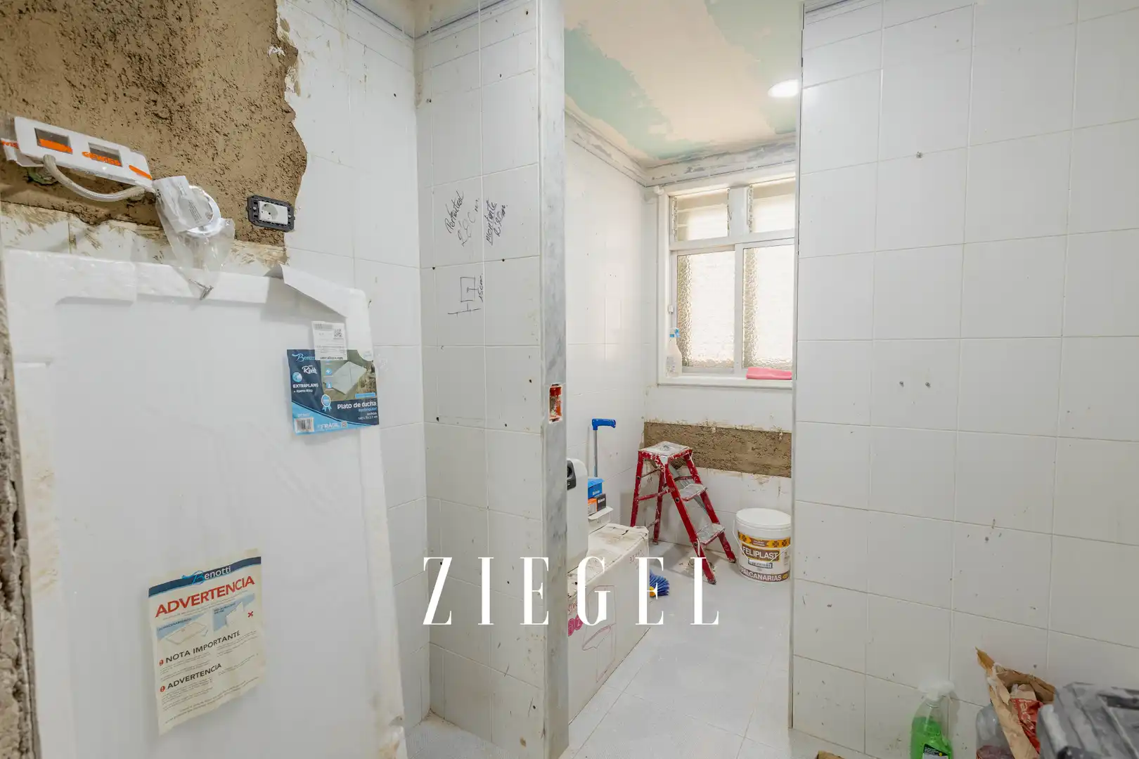 Bathroom of Houses for sale in San Cristóbal de la Laguna  with Private garden, Terrace and Storage room