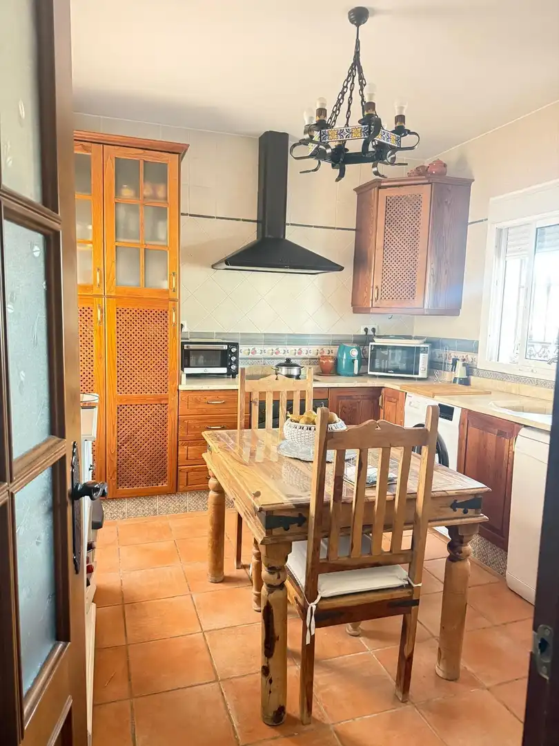 Kitchen of Houses for sale in Chiclana de la Frontera  with Air Conditioner, Private garden and Terrace