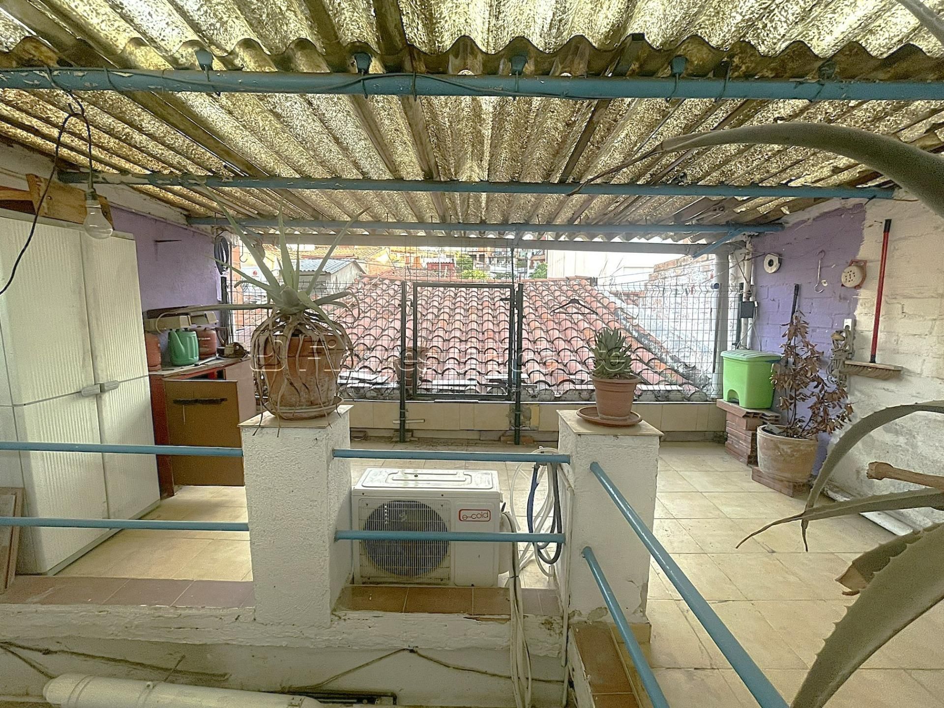 Balcony of House or chalet for sale in Sabadell  with Air Conditioner, Heating and Terrace