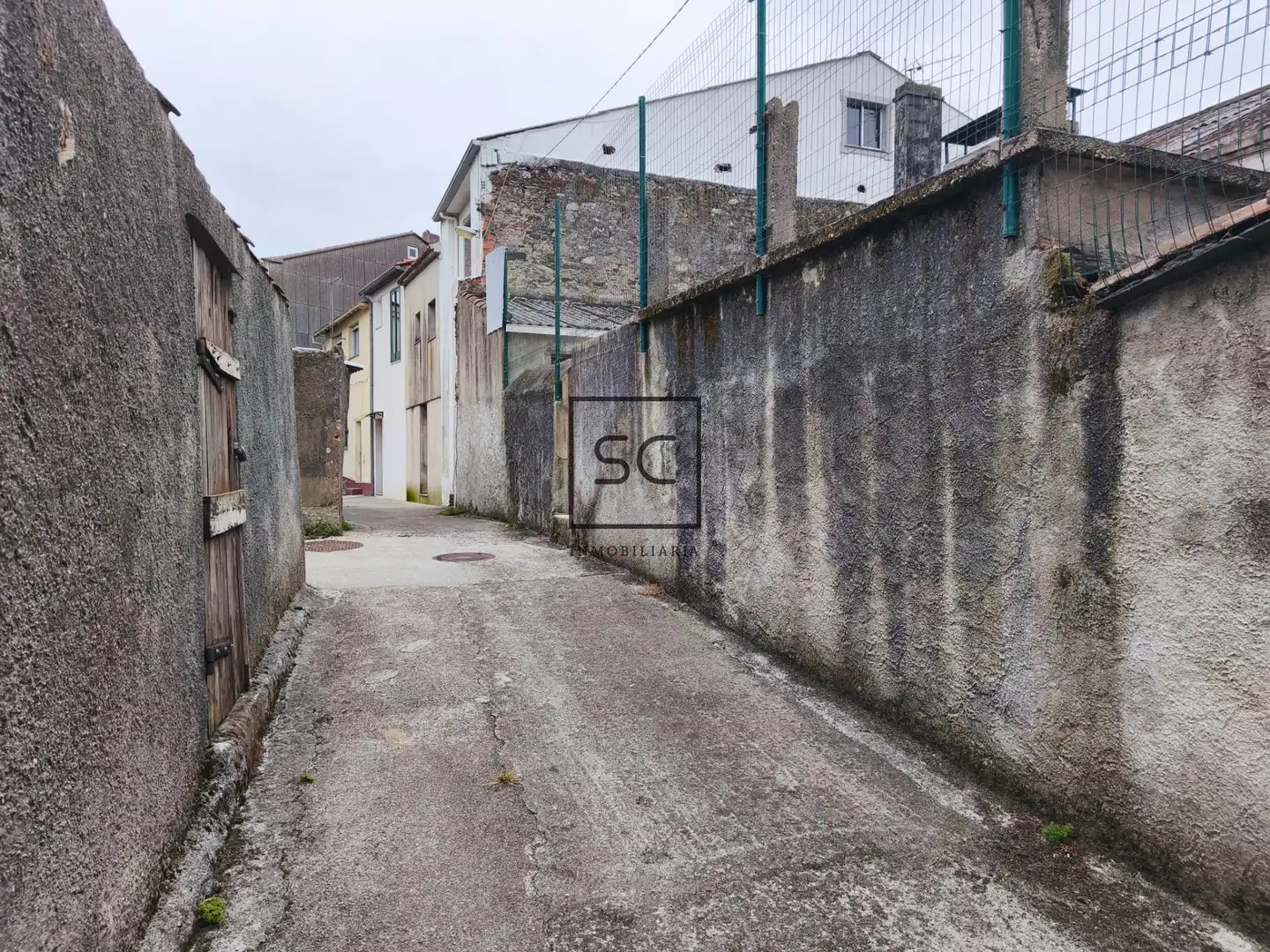 Exterior view of Detached homes for sale in Neda  with Terrace and Storage room