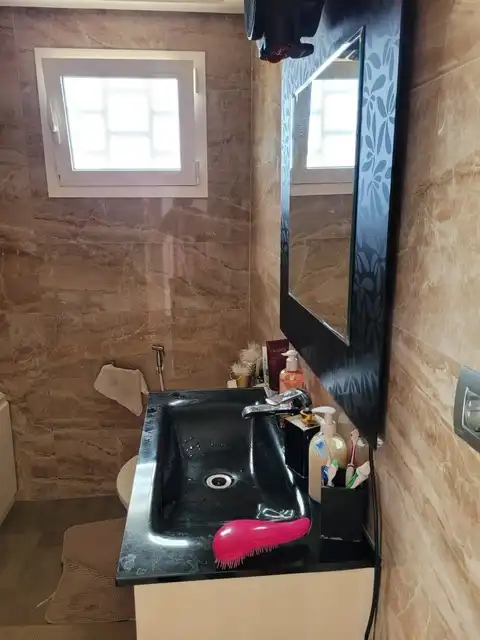Bany de Casa o xalet en venda en Alicante / Alacant amb Aire condicionat, Calefacció i Piscina