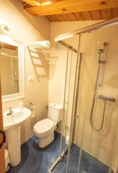 Baño de Casa o chalet en venta en Val de San Vicente  con Terraza