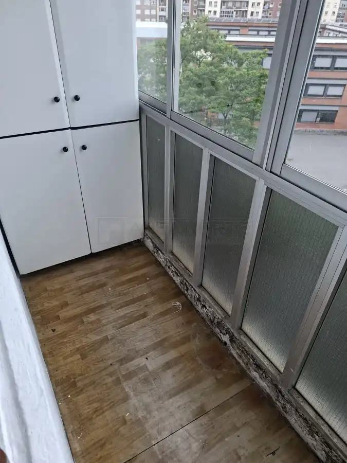 Terraza de Piso en venta en Vitoria - Gasteiz con Calefacción, Parquet y Terraza
