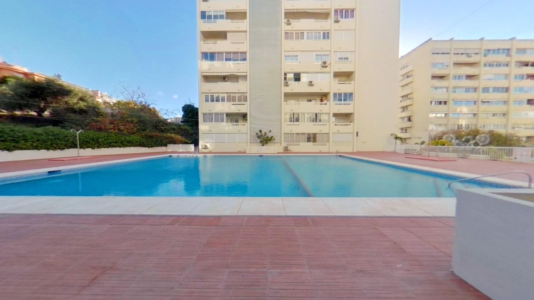 Piscina de Pis en venda en Marbella amb Terrassa, Piscina i Forn