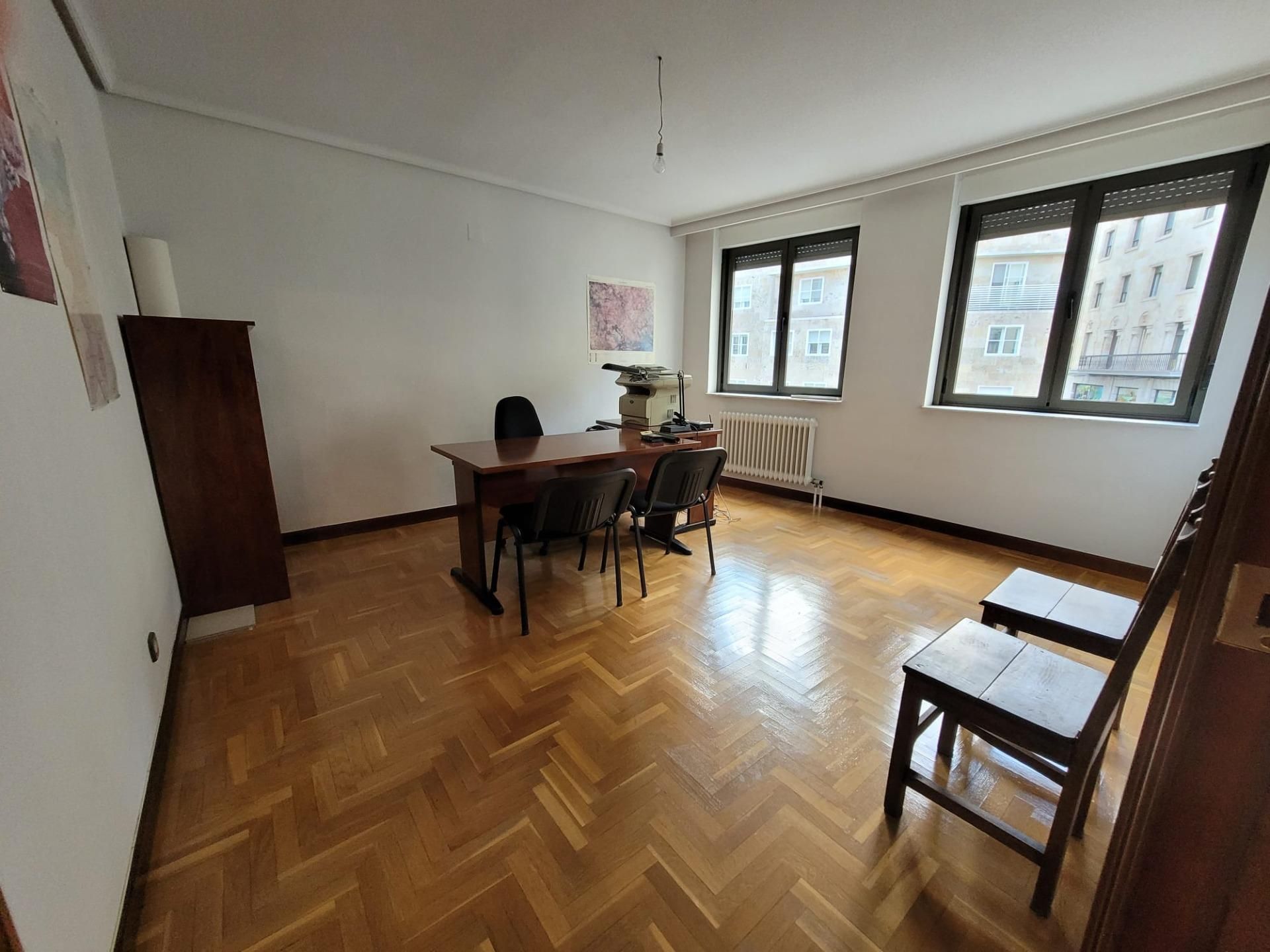 Pis en venda a Sancti Spiritus - San Juan, Centro