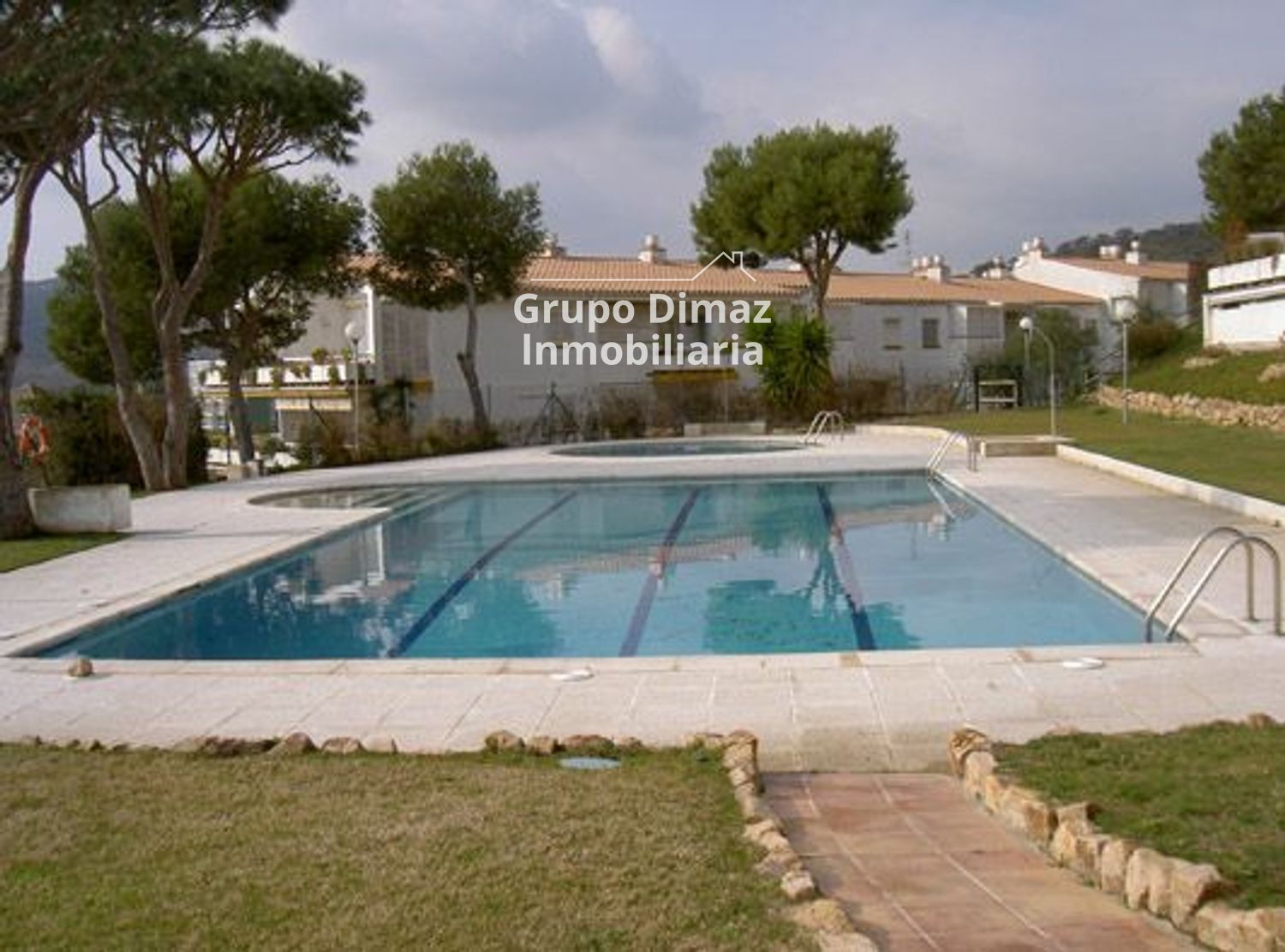 Swimming pool of Flat to rent in Castell d'Aro, Platja d'Aro i s'Agaró  with Terrace, Storage room and Swimming Pool