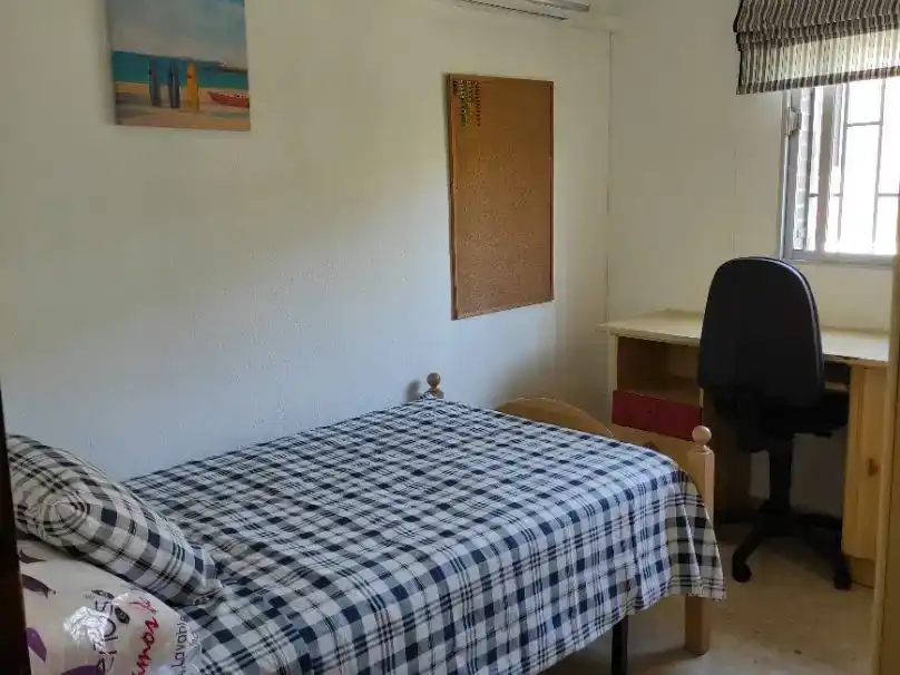 Schlafzimmer von Wohnung zur Miete in Beiro