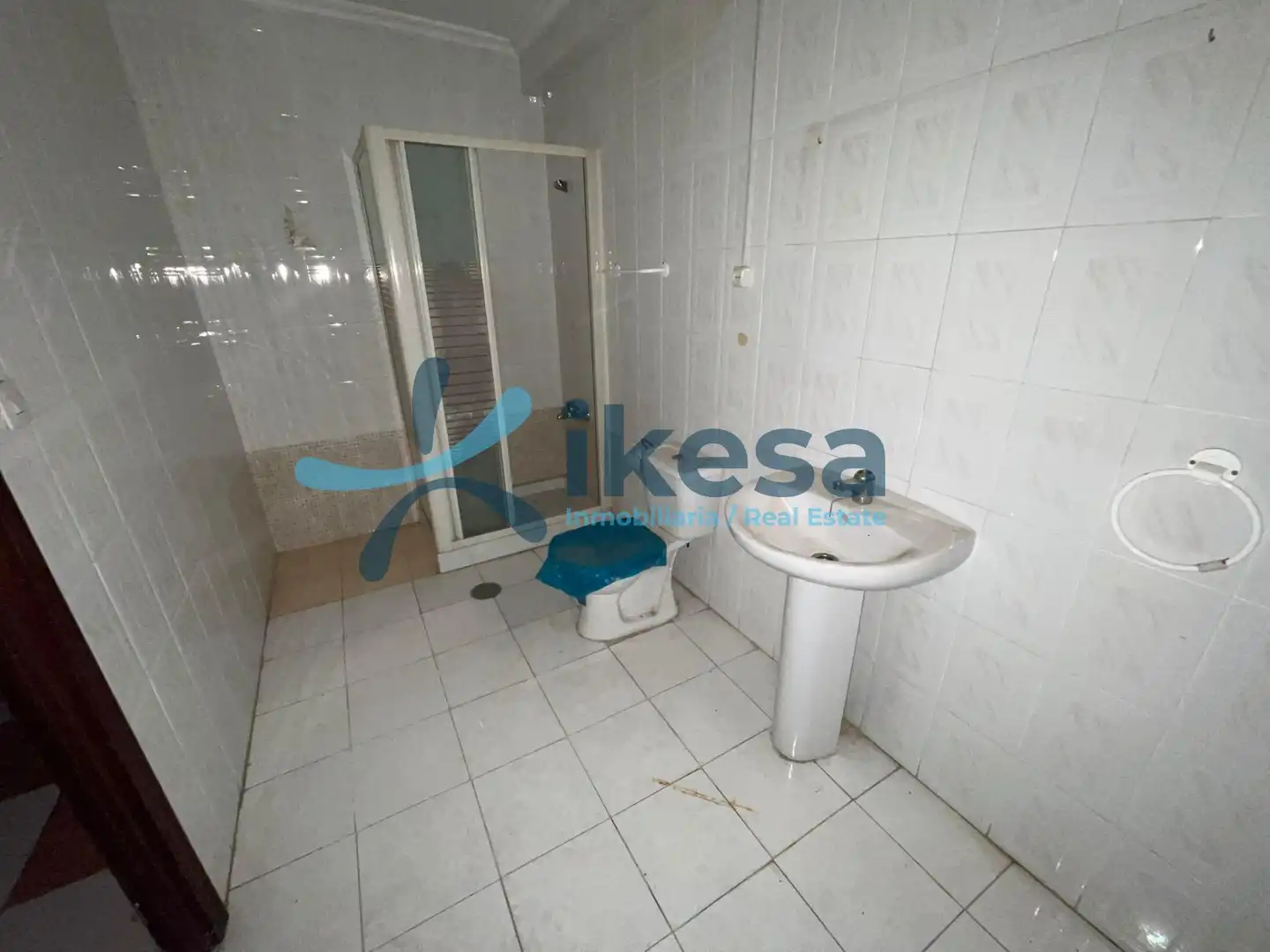 Bathroom of Flat for sale in Sevilla
