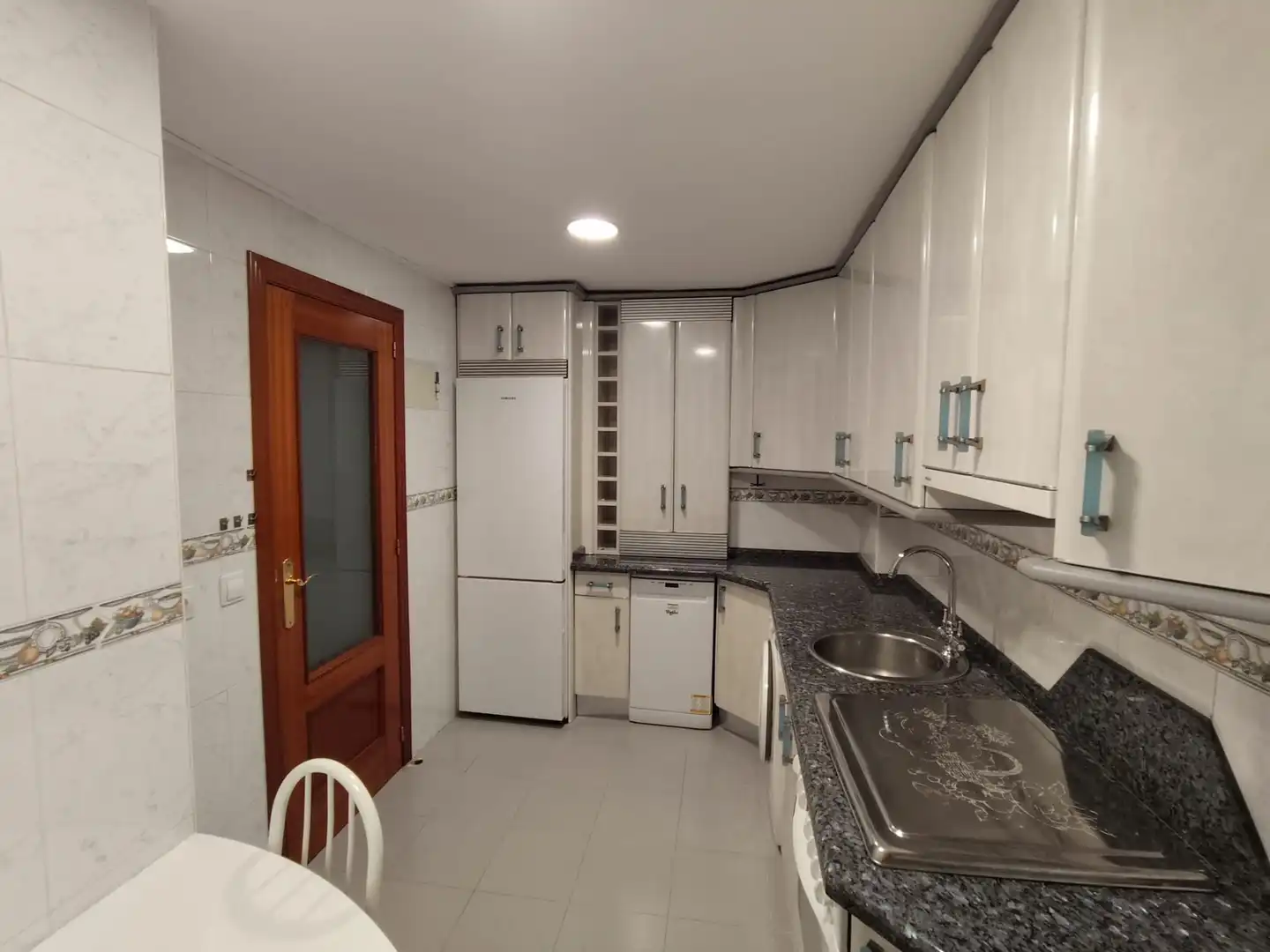Kitchen of Flat for sale in Cistérniga  with Heating, Parquet flooring and Terrace