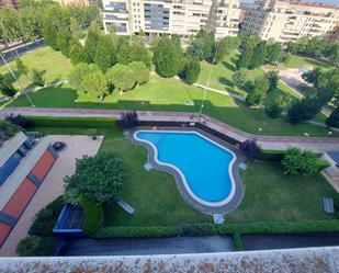 Piscina de Àtic en venda en  Logroño amb Aire condicionat, Terrassa i Piscina