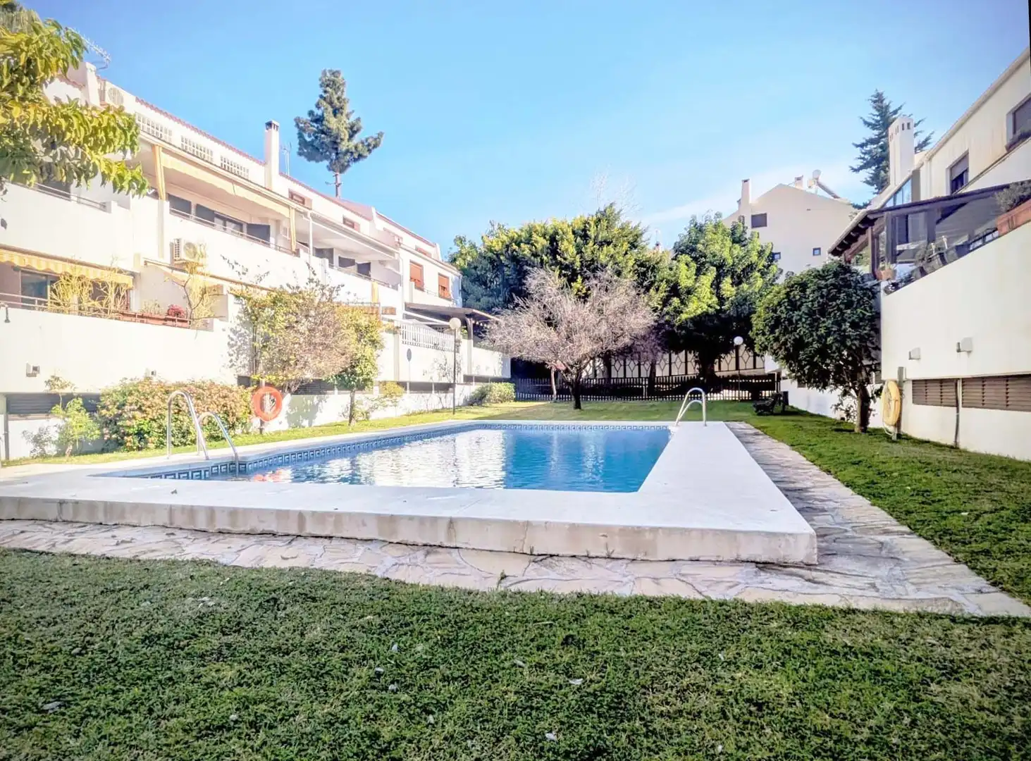 Swimming pool of Detached homes for sale in Málaga  with Air Conditioner, Terrace and Community pool