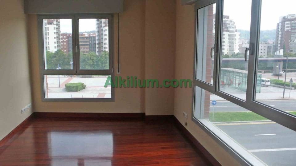 Apartment to rent in Kalea María Victoria Uribe Laso, Rekalde Centro