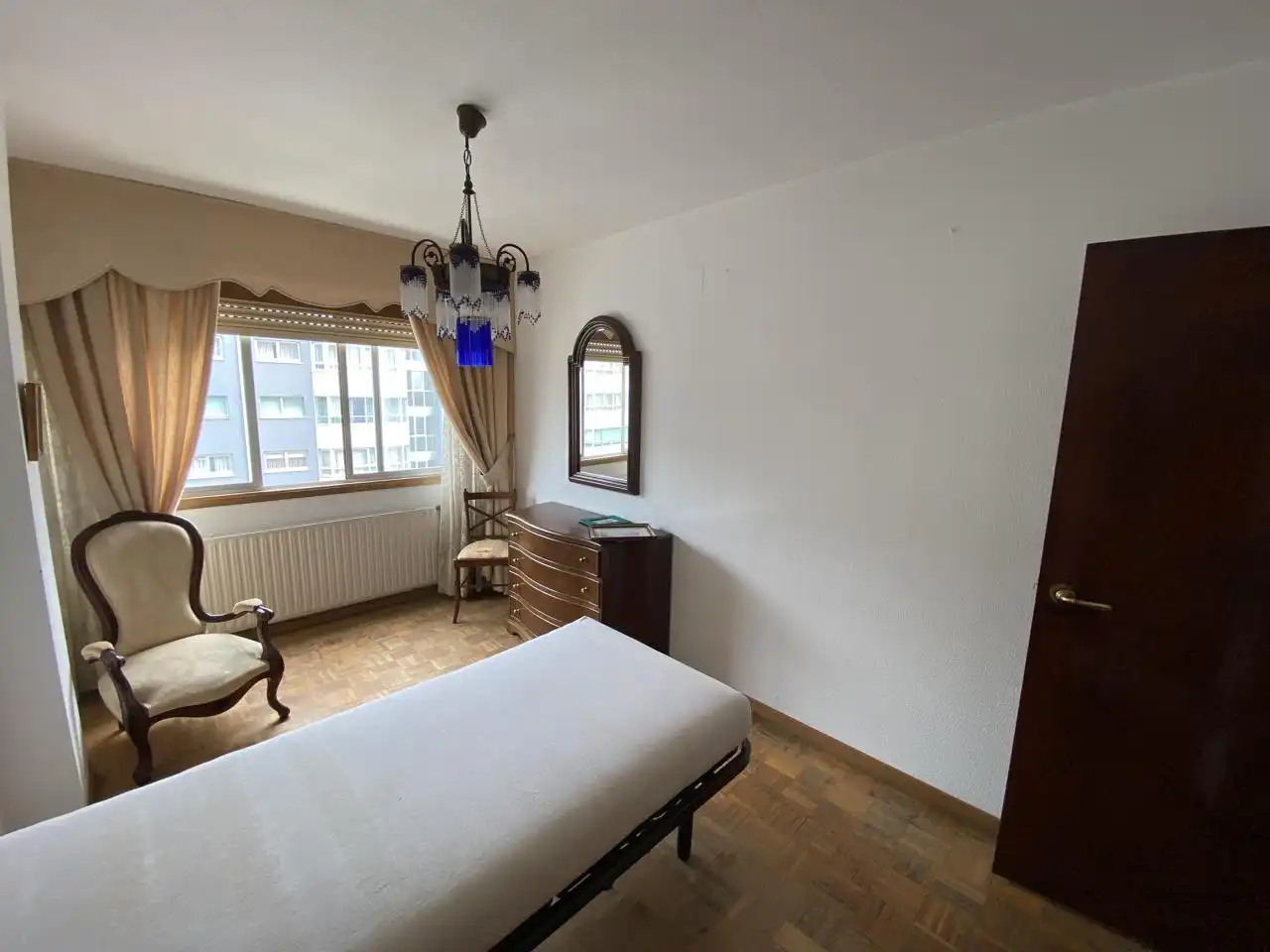 Habitación de Piso en venta en A Coruña Capital  con Calefacción y Trastero