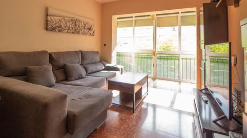 Foto 2 de Piso en venta en La Roureda, Viladecans