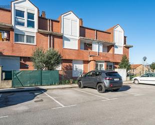 Exterior view of Duplex for sale in Santa María de Cayón