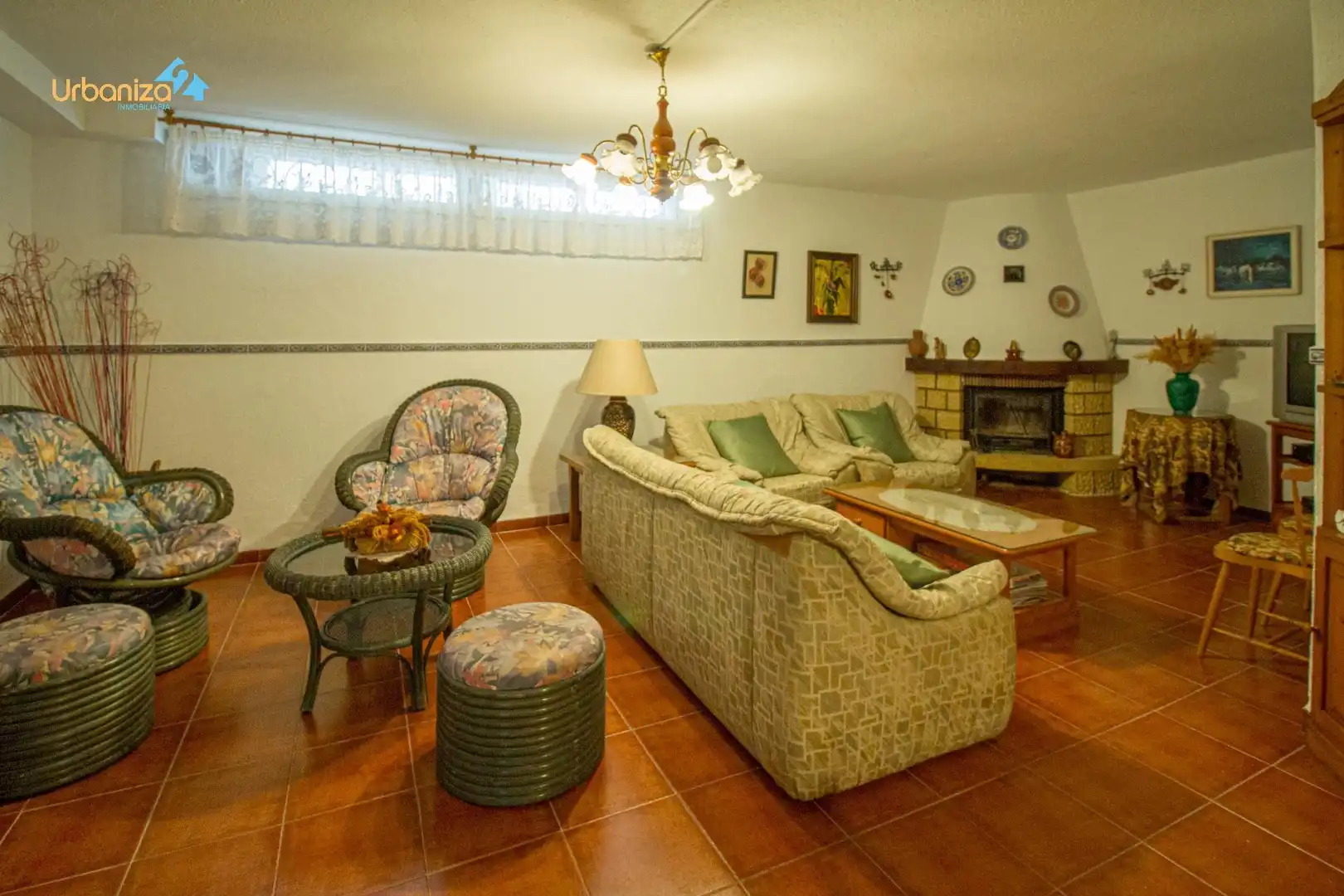 Sala d'estar de Casa o xalet en venda en Badajoz amb Aire condicionat, Jardí privat i Terrassa