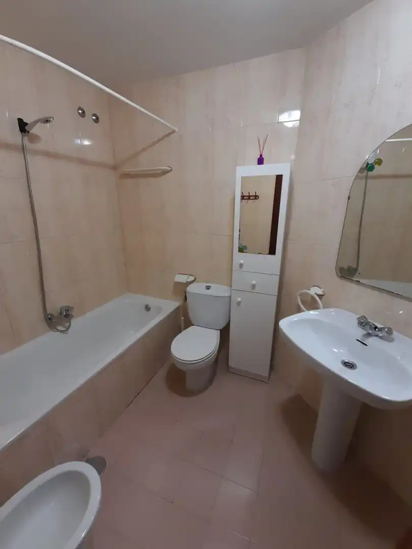 Bany de Estudi en venda en Ciudad Real amb Aire condicionat, Calefacció i Piscina comunitària