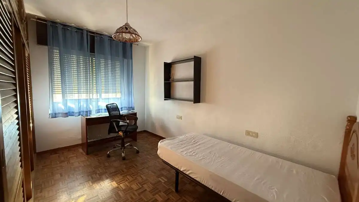 Flat for rent in Doctor Sánchez Mariscal, Plaza de Toros
