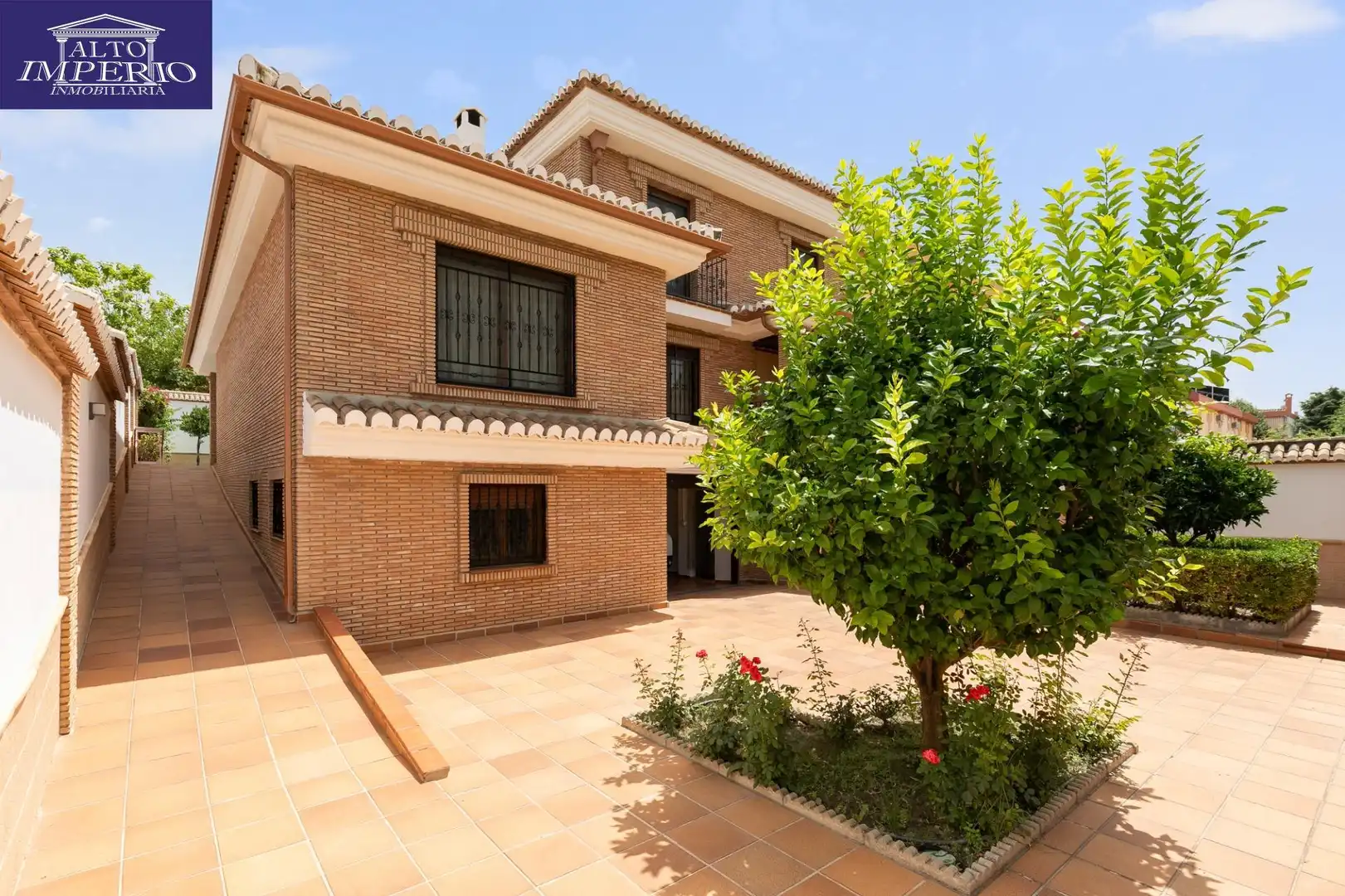 Home with terrace for sale in DR MARAÑON, imagen 3