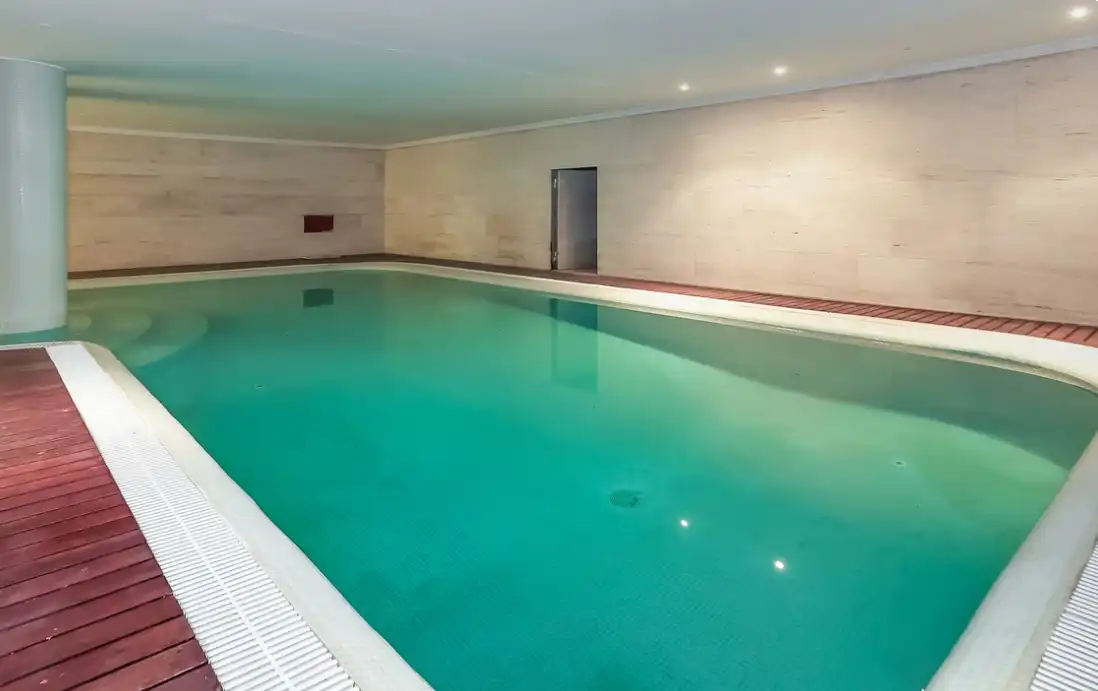 House with pool for sale in Avinguda Rocaferrera, imagen 22
