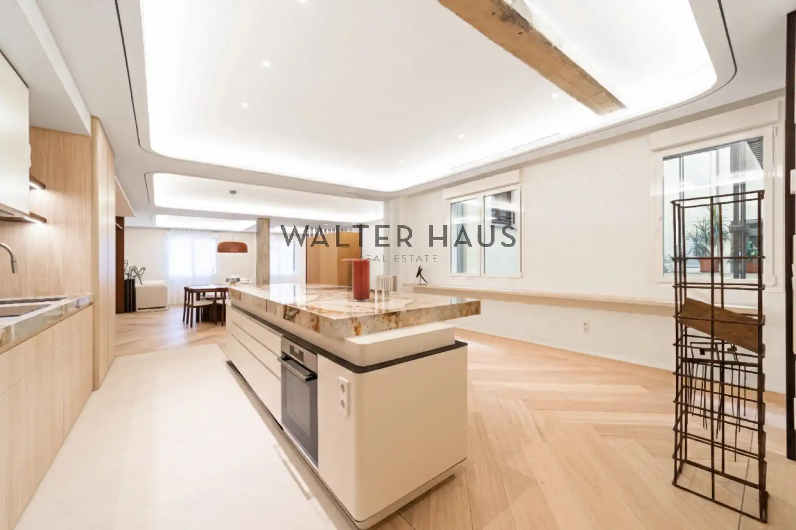 Kitchen of Flat for sale in Madrid  with Air Conditioner, Heating and Oven