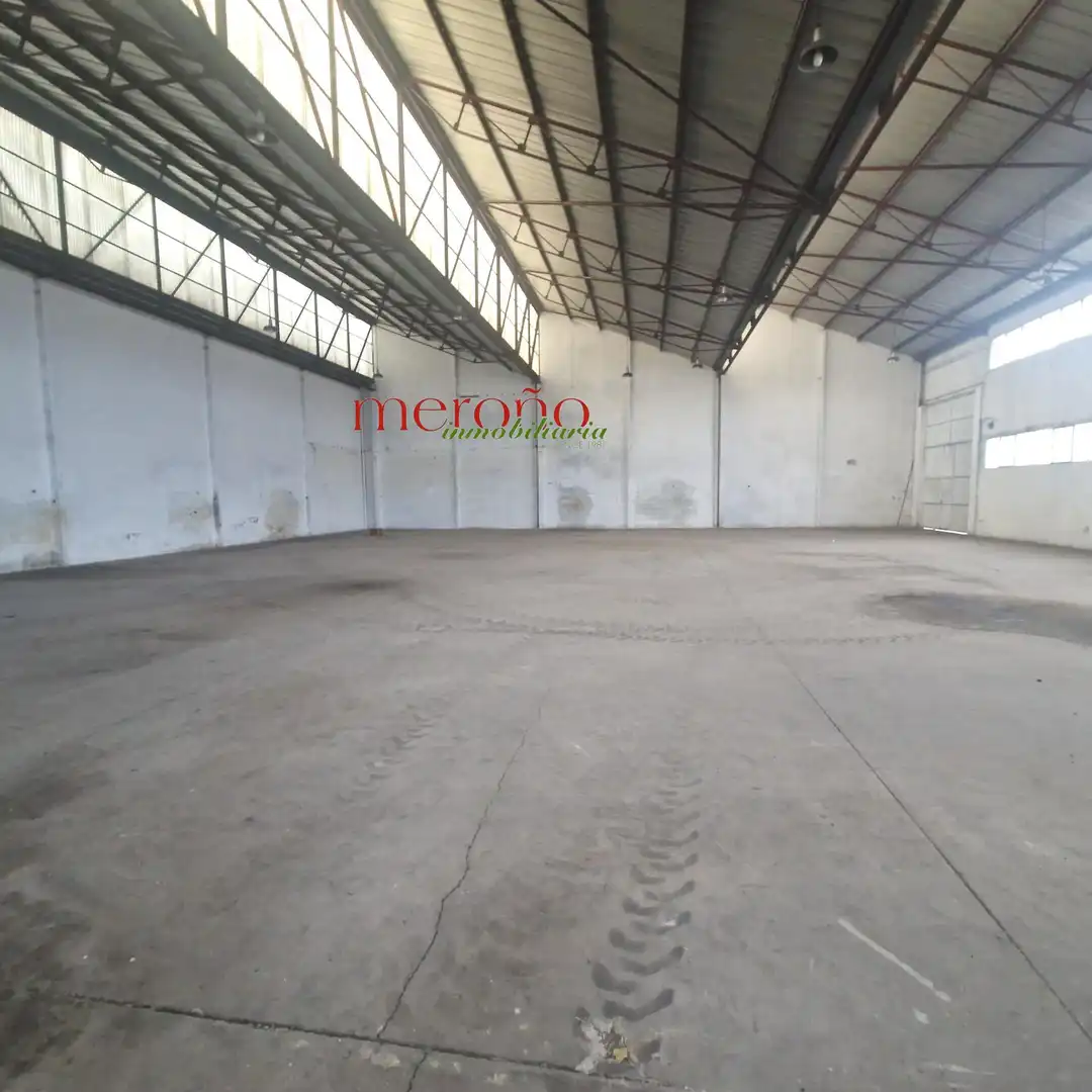 Nau industrial en venda a Elche ciudad