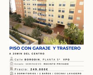 Exterior view of Flat for sale in Málaga Capital  with Air Conditioner, Terrace and Storage room