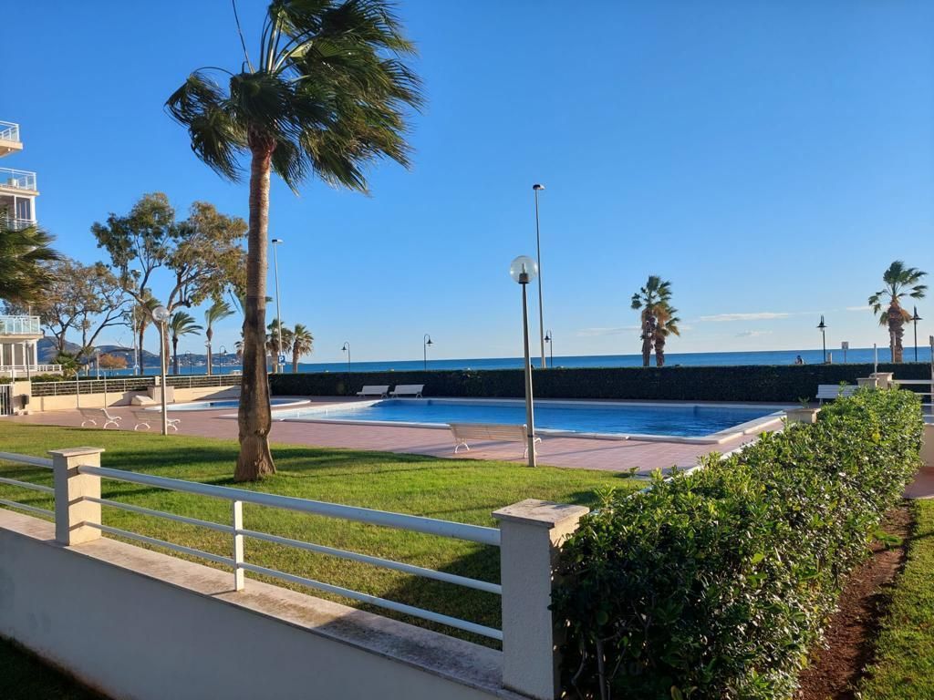 Swimming pool of Attic for sale in Benicasim / Benicàssim  with Air Conditioner, Terrace and Furnished