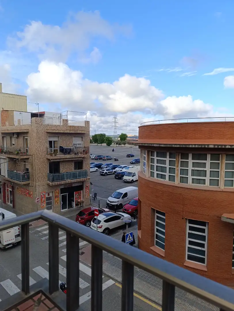 Casa amb terrassa en venda a Carrer Vint, imagen 3