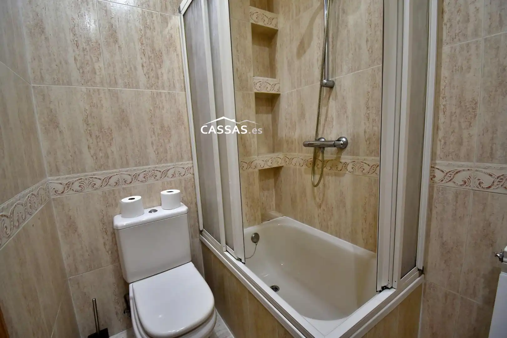 Bathroom of Flat for sale in Torrejón de Ardoz  with Heating and Parquet flooring