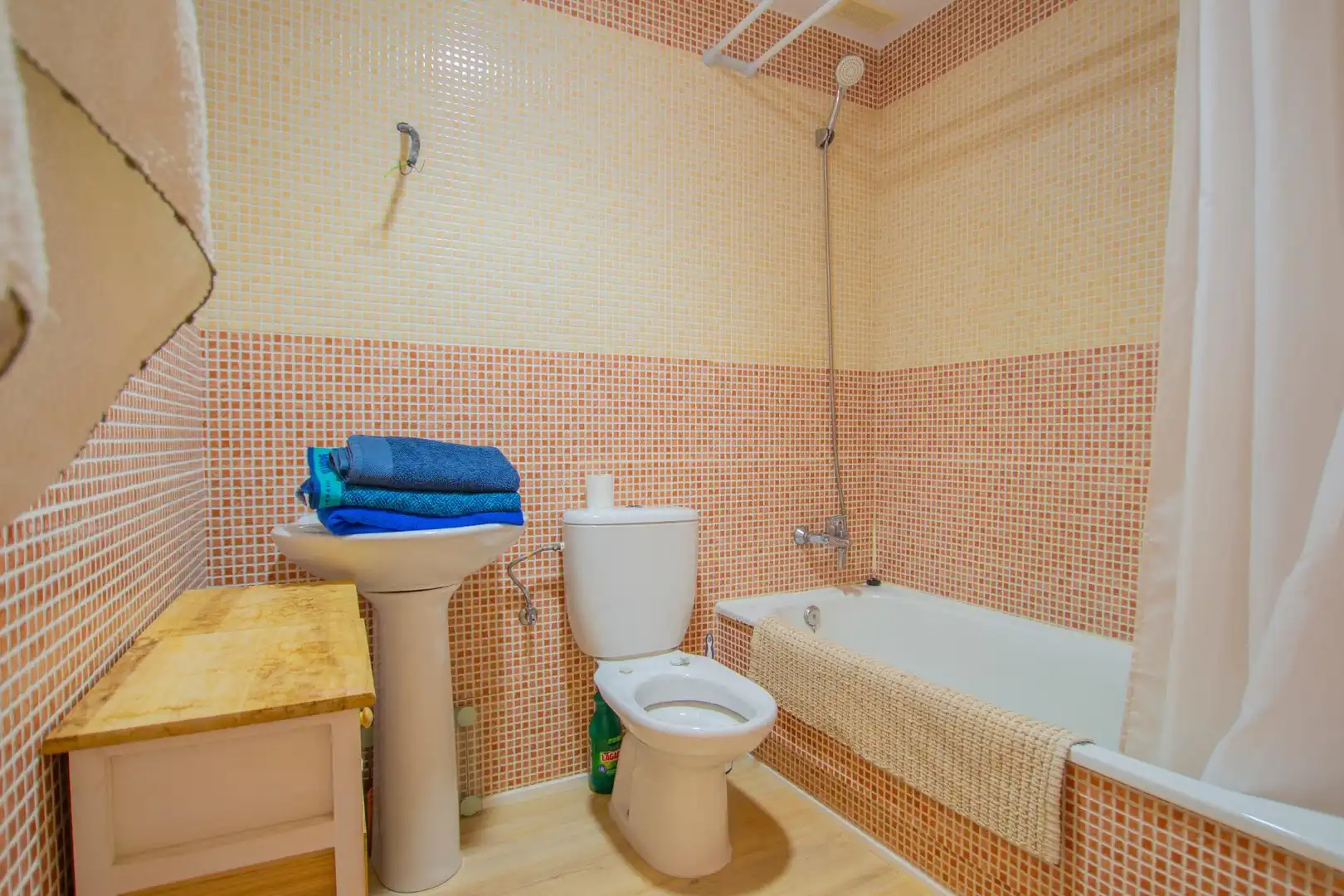 Badezimmer von Erdgeschoss zum Verkauf in Los Collados - Los Geraneos