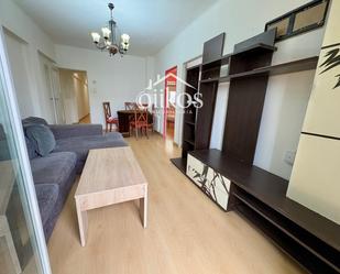 Living room of Flat for sale in Salamanca Capital  with Heating and Balcony